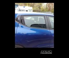 Porta posteriore dx RENAULT CLIO del 2017