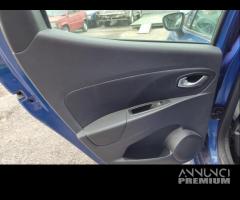 Pannello porta post sx RENAULT CLIO del 2017 - 1