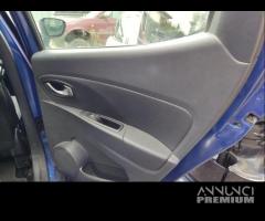 Pannello porta post dx RENAULT CLIO del 2017 - 1