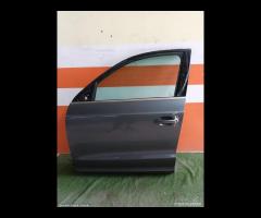 porta anteriore posteriore dx sx Audi Q3 2018