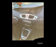 Ricambi Renault Grande Scenic 2010 k9kj8 7posti - 7