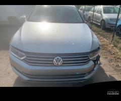 Ricambi VW Passat SW 2015 1.6 tdi dcx - 9