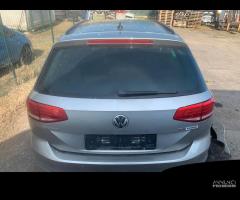 Ricambi VW Passat SW 2015 1.6 tdi dcx - 12