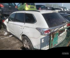 Ricambi MITSUBISHI OUTLANDER 2013 4N14 2.2 DIESEL - 3