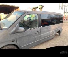 Ricambi usati Mercedes Vito 2001 w638 611 classe V - 7