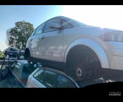 Ricambi usati Audi A2 2004 1.4 benzina - 6