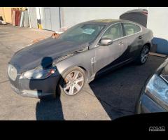 Ricambi usati Jaguar xf 2009 2.7 diesel 7g - 1