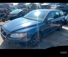 Ricambi usati Volvo V70 2009 D5244T4 2.4 D5 AWD - 5