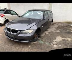 Ricambi usati BMW 320d E91 E90 2007 N47d20c 130kw - 1