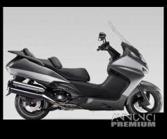 CARTER MOTORE VUOTO - MOD: NF01E HONDA SILVER WING - 8