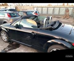 Ricambi Audi TT cabrio 2005 benzina bvp