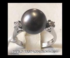 ANELLO ORO 18 kt. DIAMANTI E PERLA TAHITI 9,11