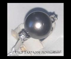 ANELLO ORO 18 kt. DIAMANTI E PERLA TAHITI 9,11