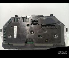 QUADRO STRUMENTI CENTRALE LIVELLI TOYOTA Yaris Ser - 6