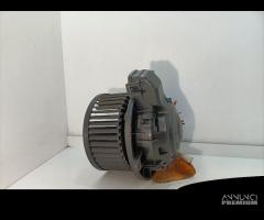 MOTORINO VENTILAZIONE ABITACOLO BMW Serie 3 F31 To - 6