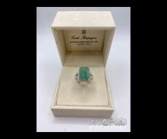 ANELLO CERTIFICATO ORO 18kt DIAMANTI SMERALDO 5,92