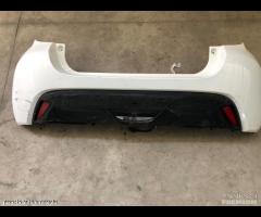 paraurti completo posteriore Toyota Yaris 2023