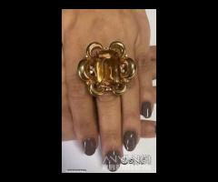 GRANDE ANELLO VINTAGE ORO DIAMANTI E QUARZO ct 30