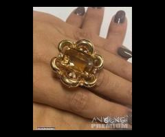 GRANDE ANELLO VINTAGE ORO DIAMANTI E QUARZO ct 30