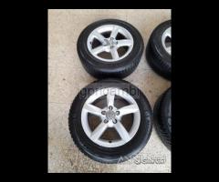 Cerchi e gomme Audi a4 M+S R 16'