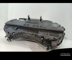 QUADRO STRUMENTI CENTRALE LIVELLI MERCEDES Classe - 6