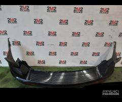 PARAURTI POSTERIORE CENTRALE DODGE Journey 1Â° Ser