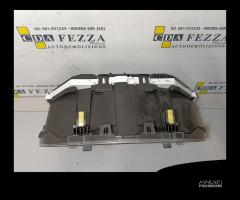 QUADRO STRUMENTI CENTRALE LIVELLI TOYOTA Yaris Ser