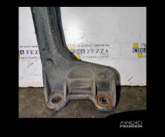 SUPPORTO DIFFERENZIALE POSTERIORE MERCEDES Vito Se - 3