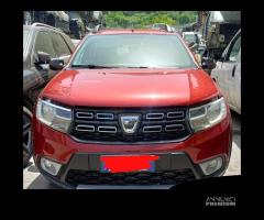 RICAMBI USATI AUTO DACIA Sandero Serie II H4B 400 - 1