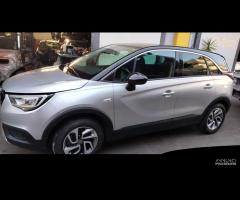 RICAMBI USATI AUTO OPEL Crossland Serie (X) B 12 X - 4