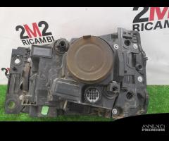 FANALE ANTERIORE DX LAND ROVER Discovery 4Â° Serie