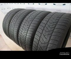 265 40 22 Pirelli 85% MS 265 40 R22 Pneus