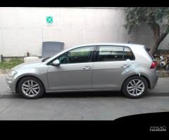 RICAMBI USATI AUTO VOLKSWAGEN Golf 7 Berlina DHFA - 3