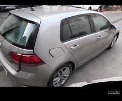 RICAMBI USATI AUTO VOLKSWAGEN Golf 7 Berlina DHFA - 4