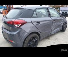 RICAMBI USATI AUTO HYUNDAI i20 2Â° Serie D3FA Dies