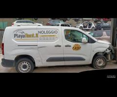 RICAMBI USATI AUTO OPEL Combo Serie (E) D 15 DT (D