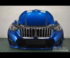 BMW X1 U11 Musata cofano paraurti m-sport fari LED