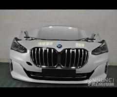 BMW 2 U06 Active Tourer MUSATA PARAURTI FARI LED