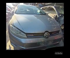 RICAMBI USATI AUTO VOLKSWAGEN Golf 7 Berlina DHFA