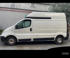 RICAMBI USATI AUTO RENAULT Trafic Furgone 2Â° Seri