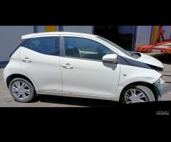 RICAMBI USATI AUTO TOYOTA Aygo 3Â° Serie 1KR-FE Be - 4