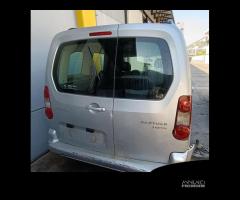 RICAMBI USATI AUTO PEUGEOT Partner Tepee 9HJ (DV6D - 4