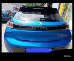 RICAMBI USATI AUTO PEUGEOT 208 Serie HMH (EB2FAD)