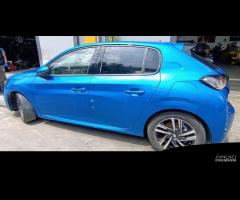 RICAMBI USATI AUTO PEUGEOT 208 Serie HMH (EB2FAD)