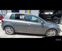 RICAMBI USATI AUTO VOLKSWAGEN Golf 6 Berlina CBAB,