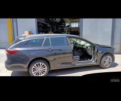 RICAMBI USATI AUTO OPEL Insignia Sports Tourer N.D