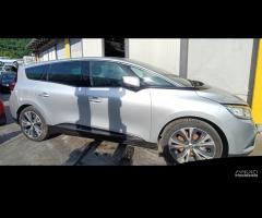 RICAMBI USATI AUTO RENAULT Grand Scenic Serie IV R