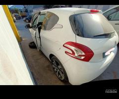 RICAMBI USATI AUTO PEUGEOT 208 Serie 9HD (DV6C) Di