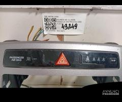 CONSOLE CENTRALE HYUNDAI i20 1Â° Serie 84704-1J630