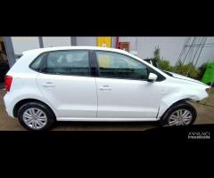 RICAMBI USATI AUTO VOLKSWAGEN Polo 5Â° Serie CHYA - 2